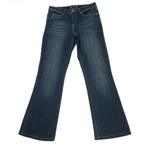 Tru Luxe Jeans Denim - Tru Luxe Jeans Dark Blue Flare Women's Jeans With Rhinestone pockets Size 30/10